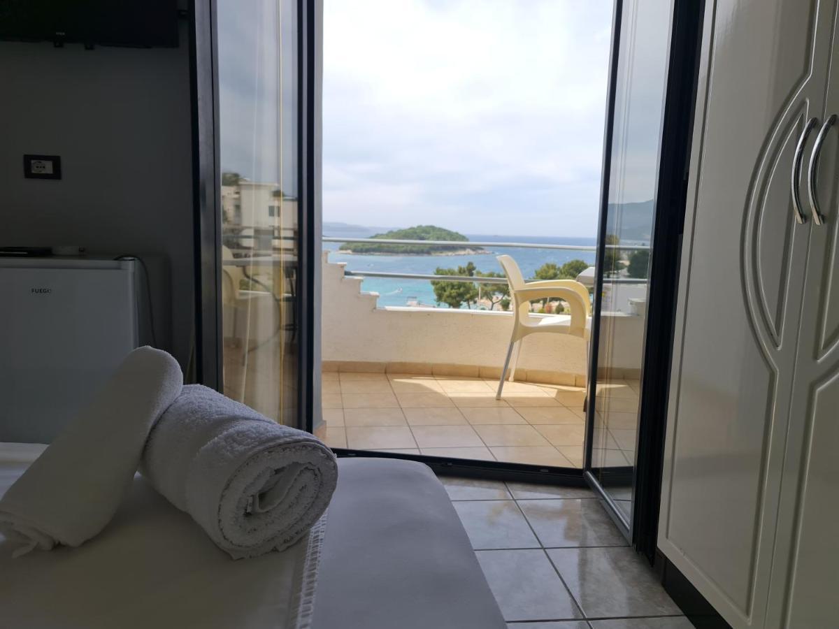 Hotel Ardiani คซามิล ภายนอก รูปภาพ