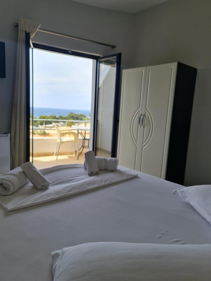 Hotel Ardiani คซามิล ภายนอก รูปภาพ